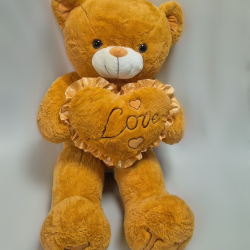 Ведмедик з серцем Love